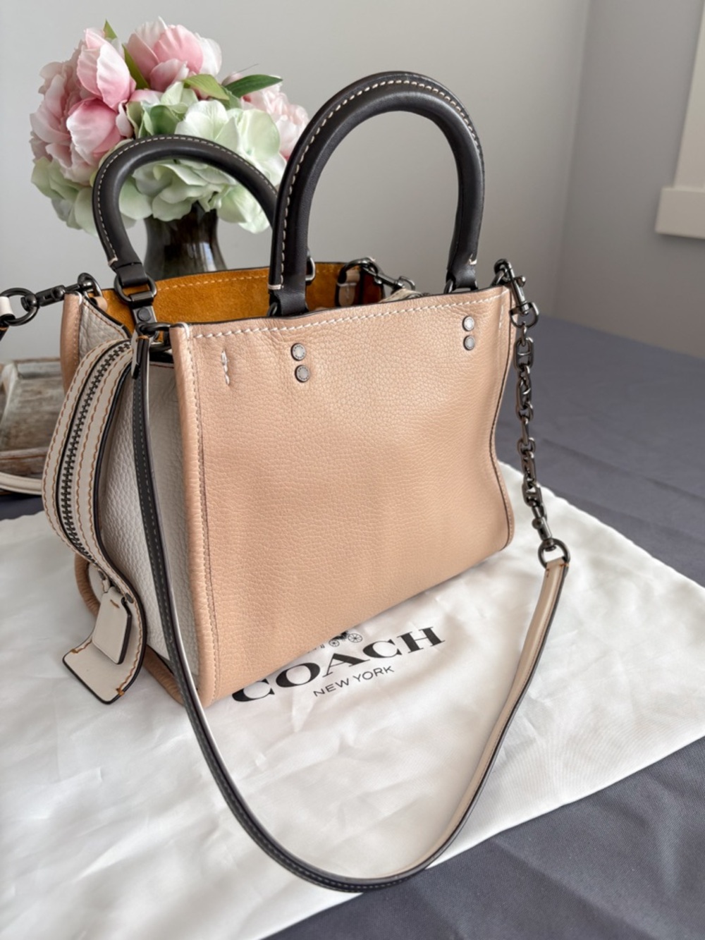 Coach 1931 Rogue 25 Colourblock Beechwood and Chalk